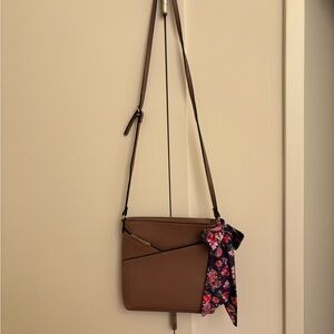 Steve Madden Mauve Crossbody Bag with Floral Scarf